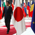 Евросоюз заключит крупнейшую сделку по торговле с Японией